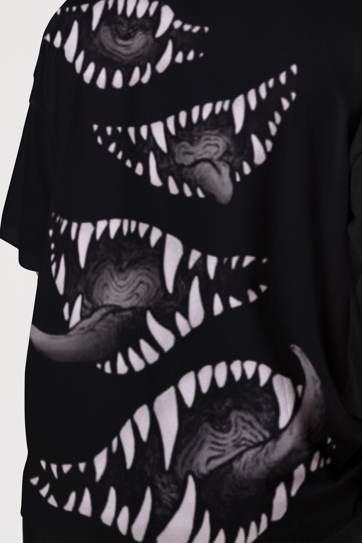 Rainboww Vampires Tongue Oversized T-Shirt Rainboww