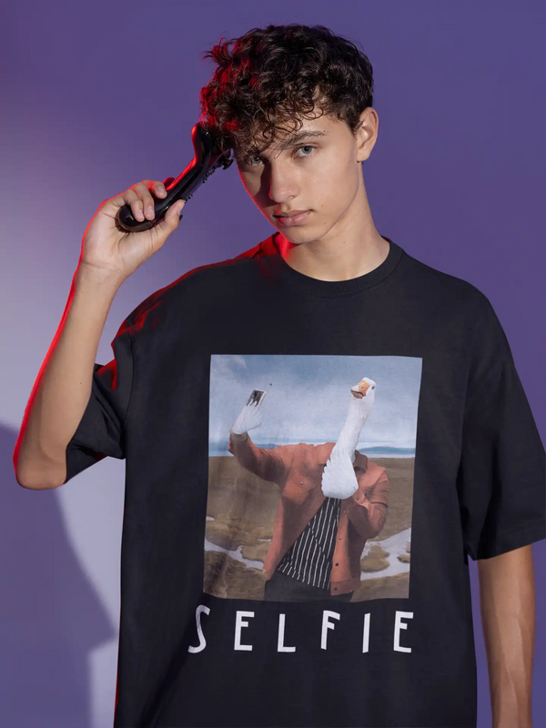 Selfie Unisex Oversized T-Shirt